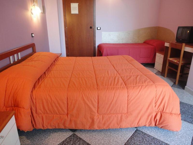 Agri Hotel Da Marianna Santa Domenica Vittoria Bagian luar foto