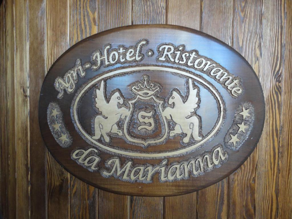 Agri Hotel Da Marianna Santa Domenica Vittoria Bagian luar foto